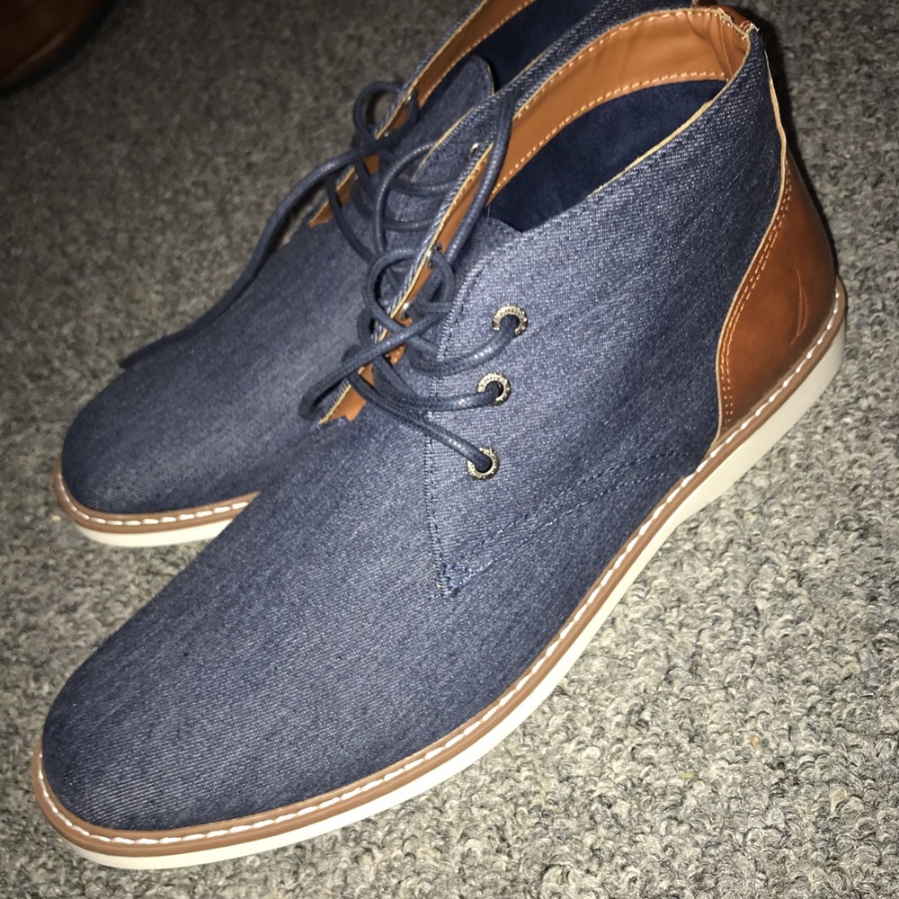 Men’s dress shoes